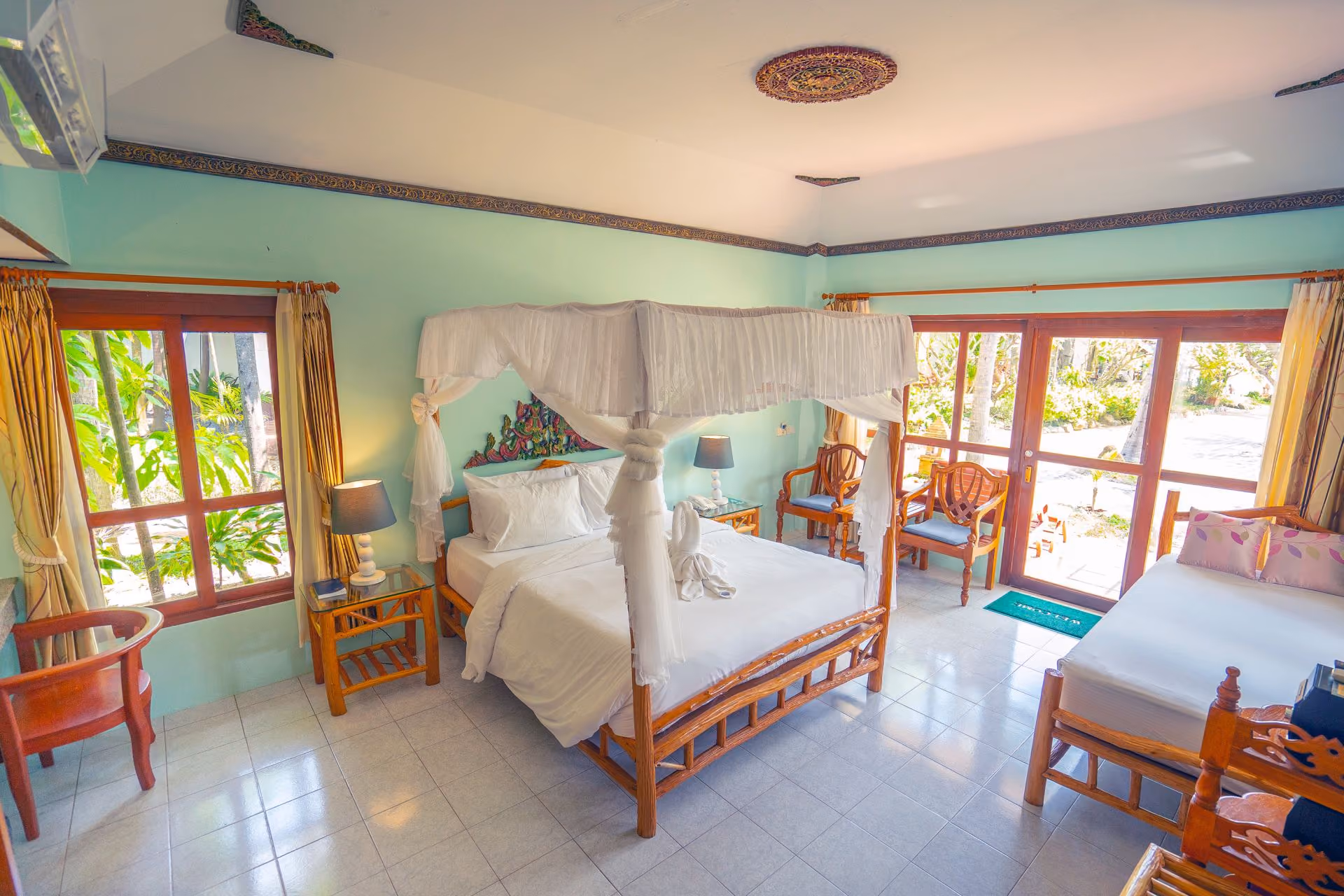 Deluxe Seaview Villa — view 1