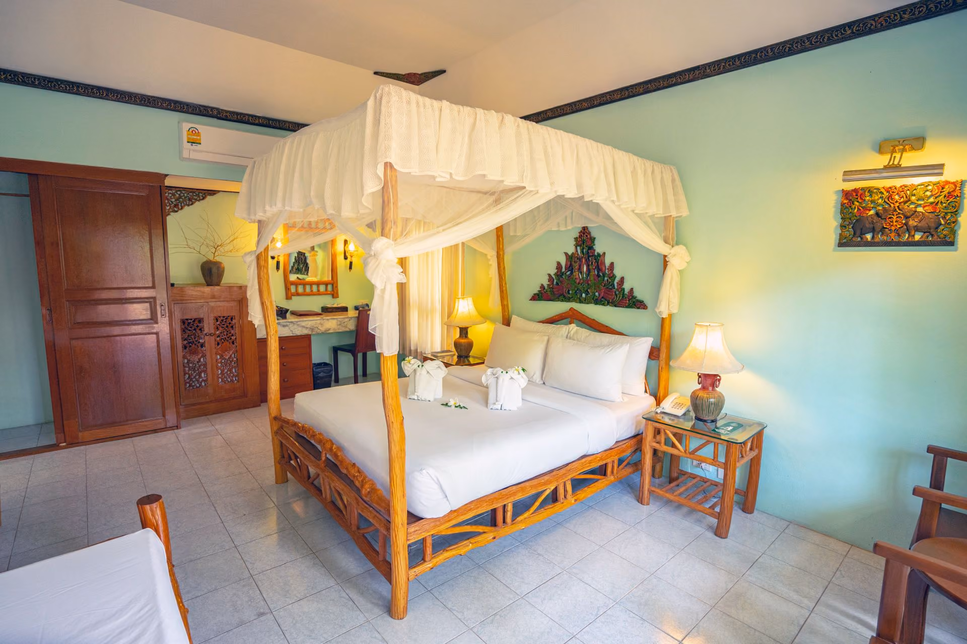 Deluxe Seaview Villa — view 3