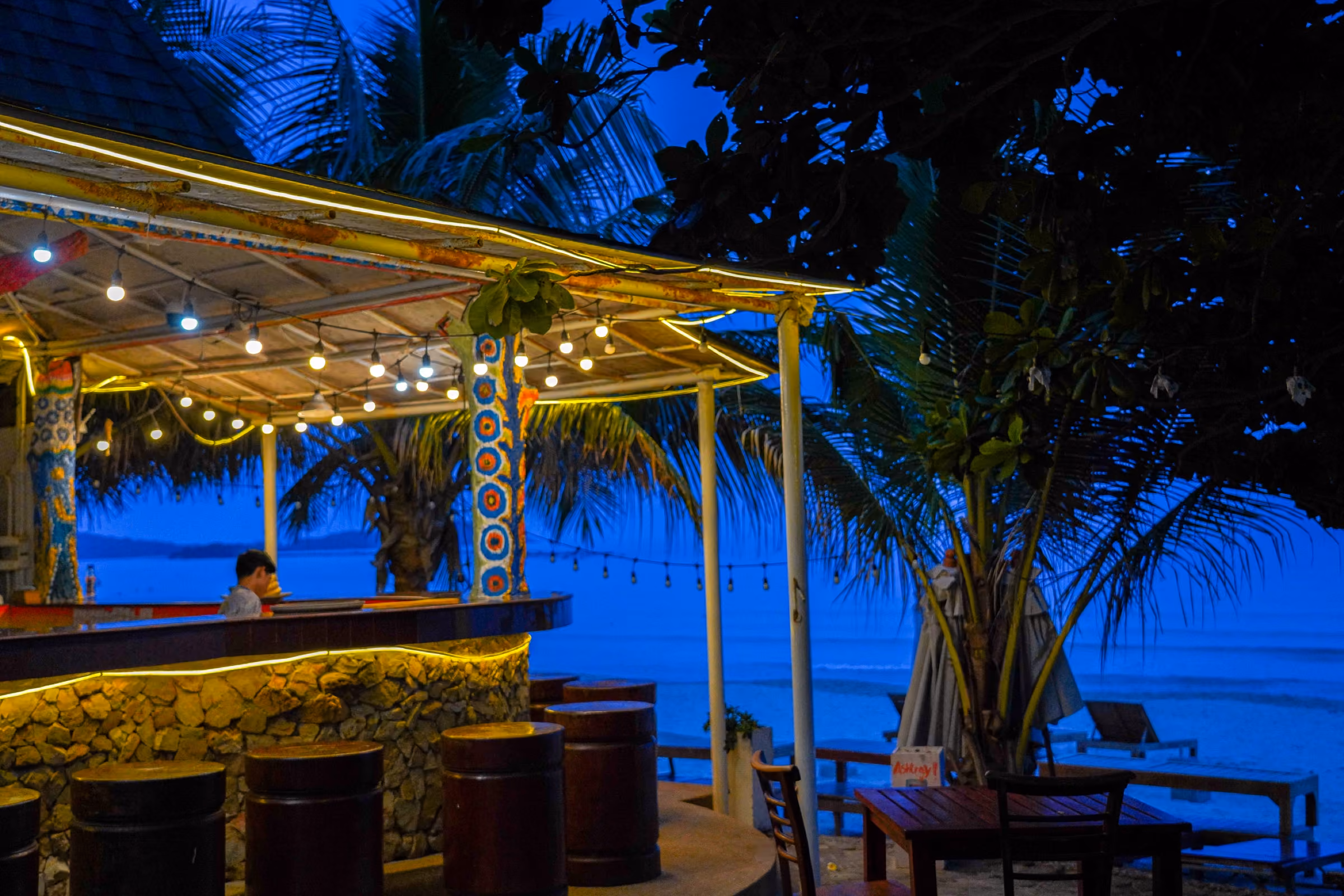 Beachfront Bar