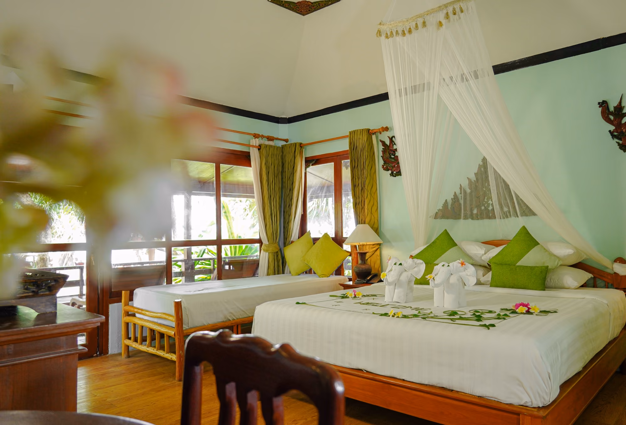 Beachfront Suite Villa — Bedroom 2
