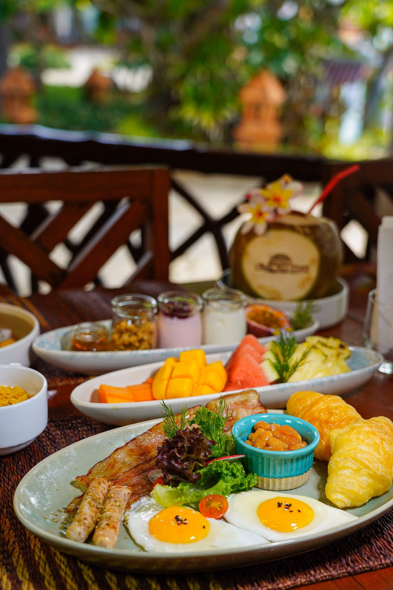 Restaurant — Breakfast 8