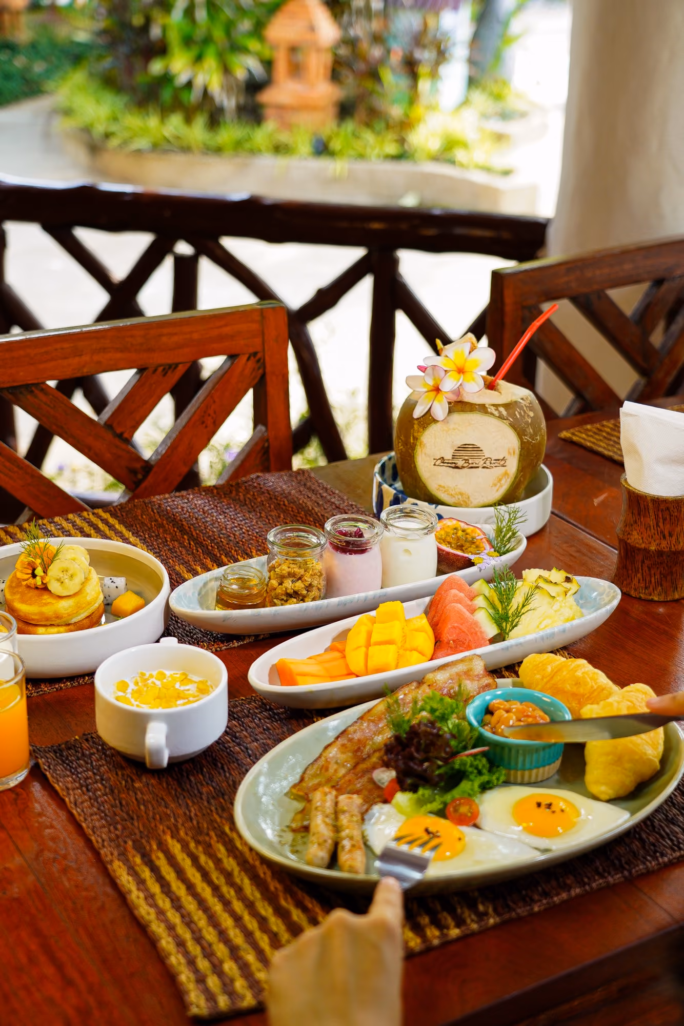 Restaurant — Breakfast 4