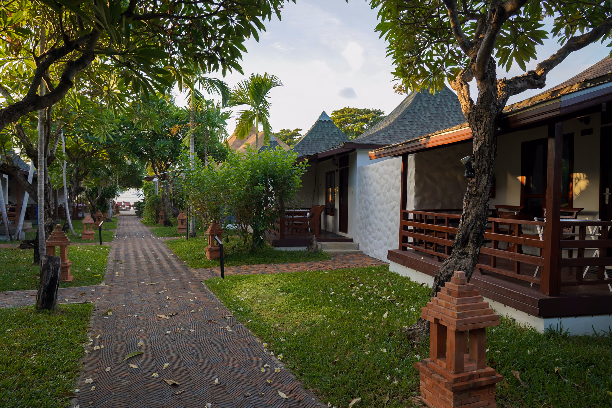 A bungalow villa set among dense tropical planting at Chaweng Buri Resort