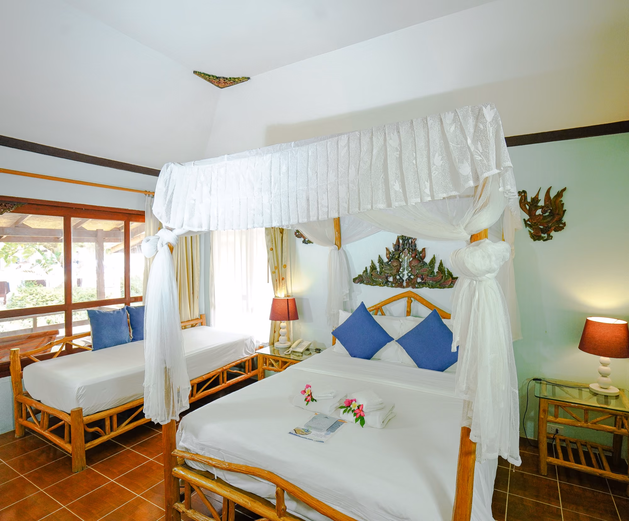 Deluxe Garden Villa — Bedroom 2