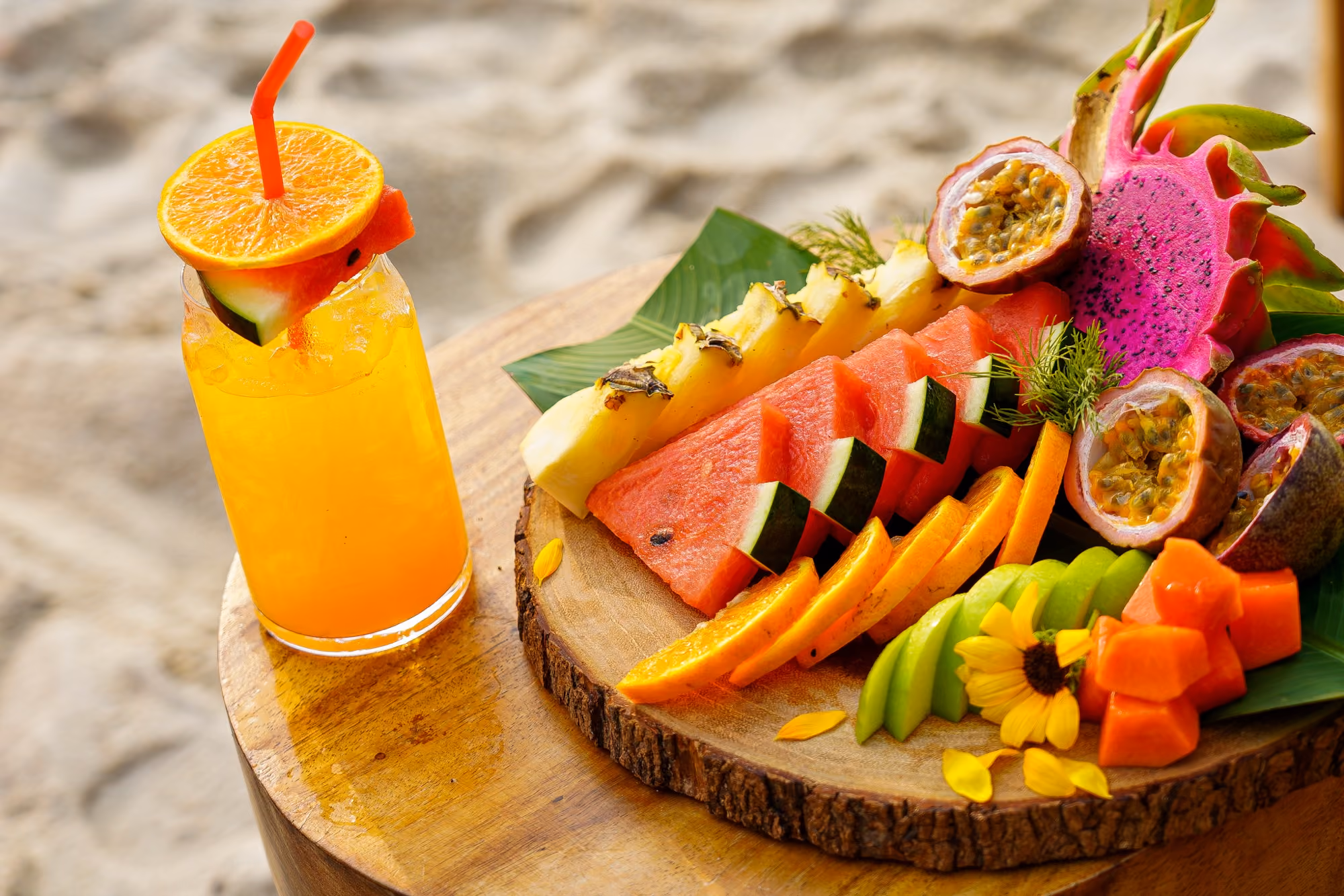 Beachfront Bar — Fruit platter on the beach 6