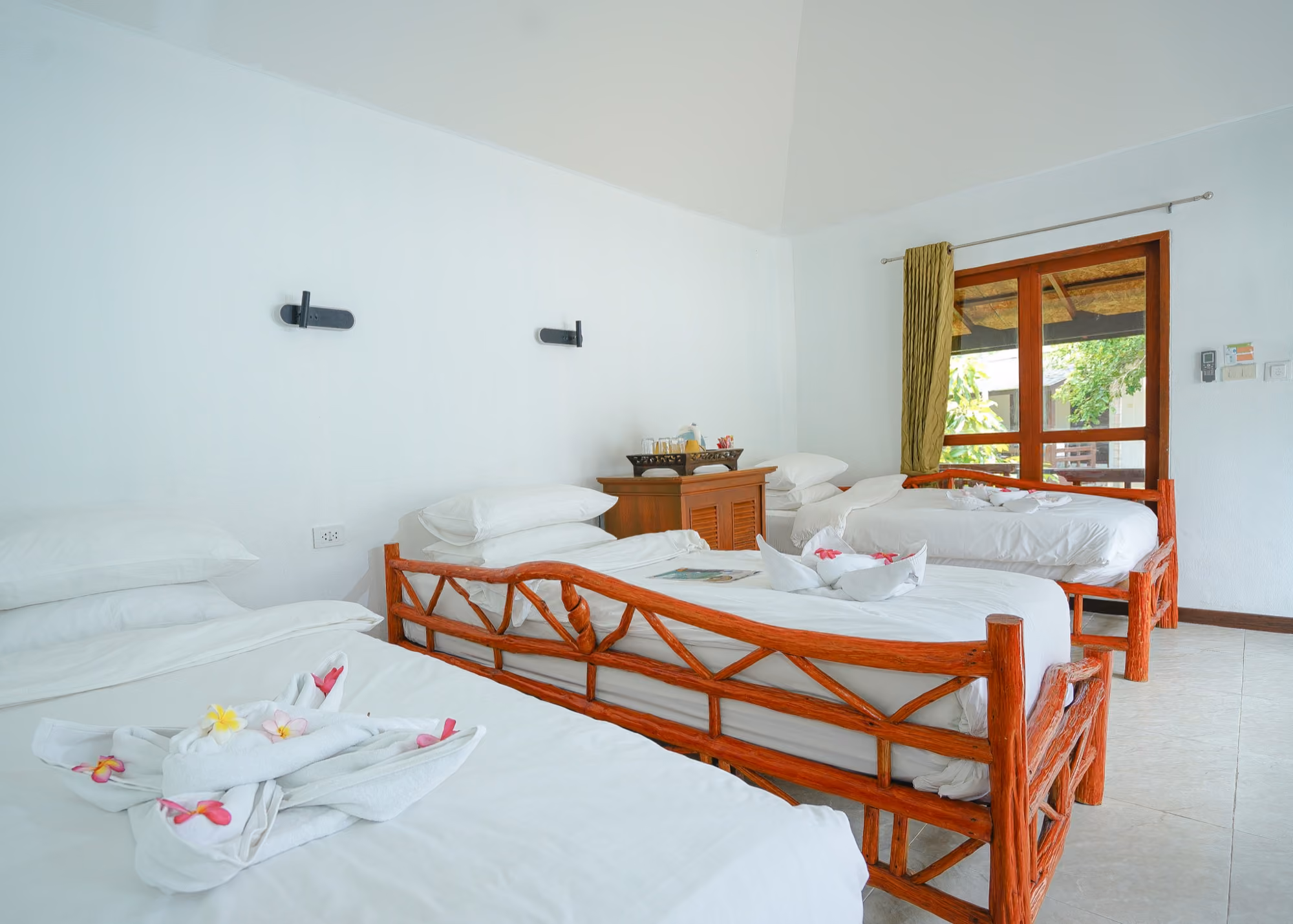 Grand Family Plunge Pool Villa — Bedroom 4